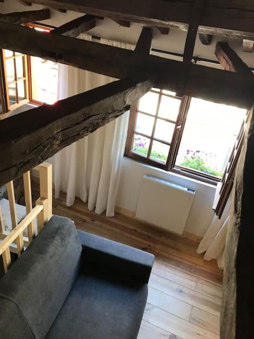 Petite Maison Medievale Parthenay Exterior foto